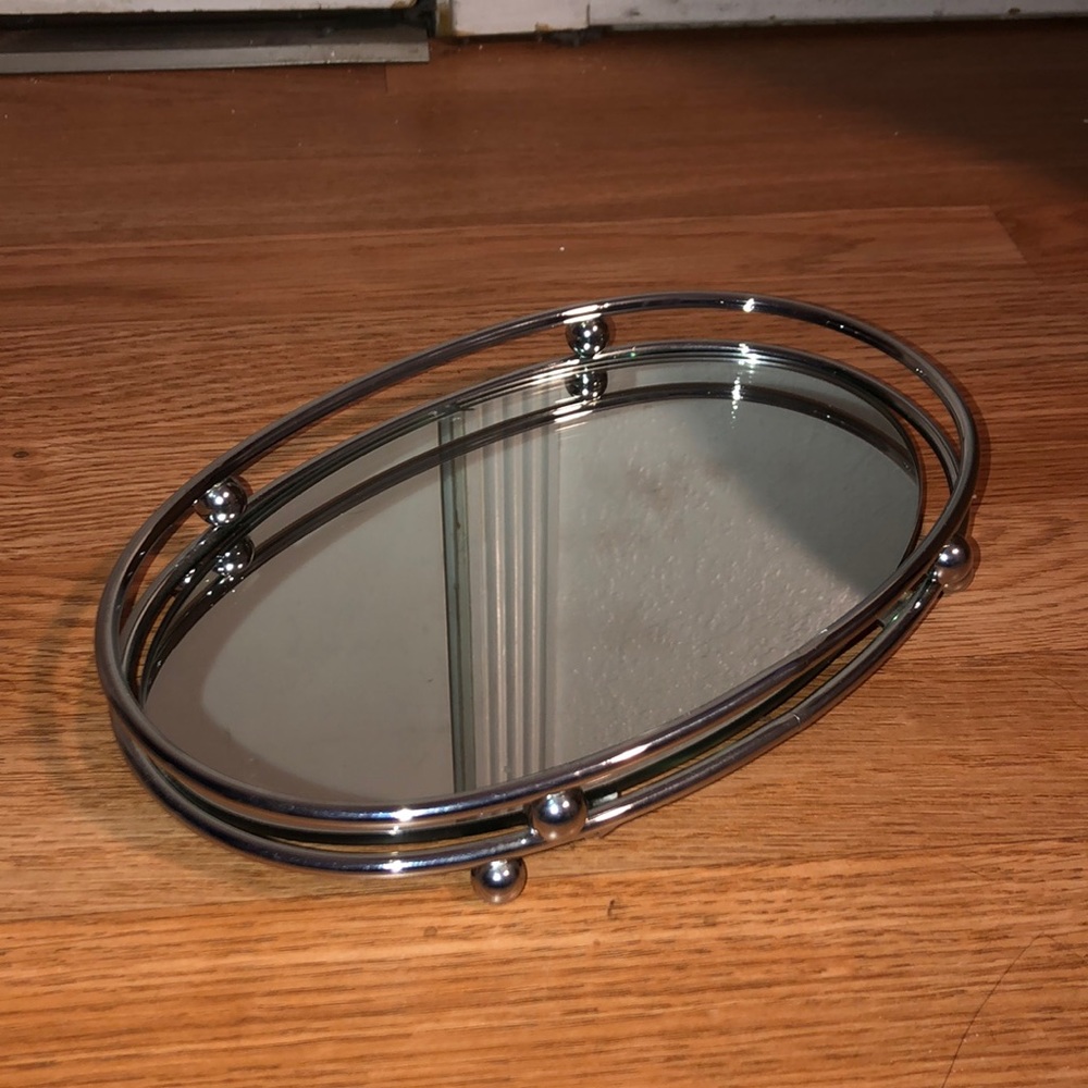 Circle Mirrored Glass Vanity Tray